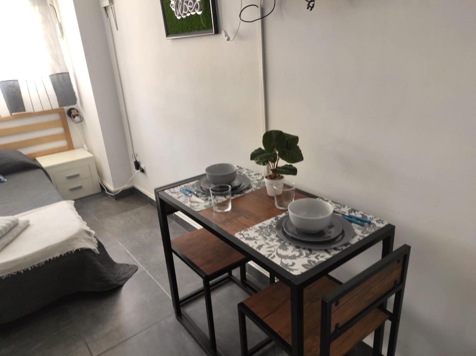 Estudio Reformado Y Centrico Con Piscina Y Wifi Acepta Mascotas Benidorm Exterior foto